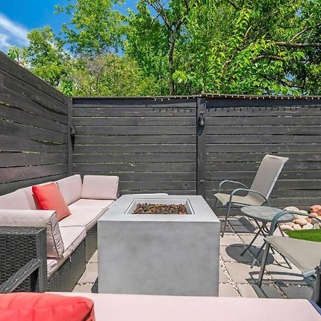 King Bed, Balcony, Covered Patio & Firepit! 8 Minutes From Broadway Nashville Ngoại thất bức ảnh