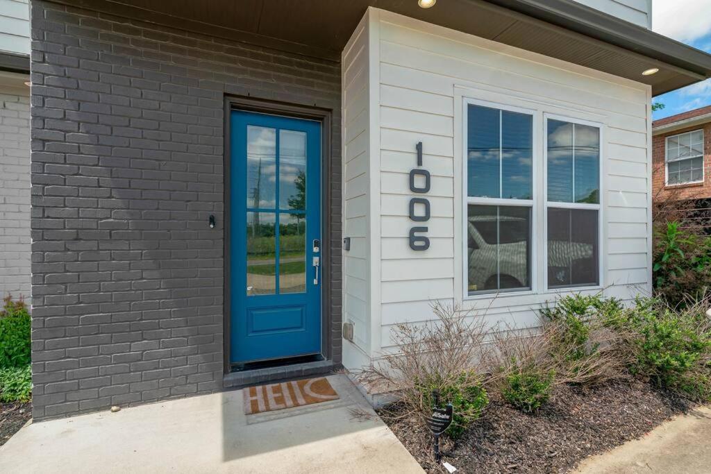King Bed, Balcony, Covered Patio & Firepit! 8 Minutes From Broadway Nashville Ngoại thất bức ảnh