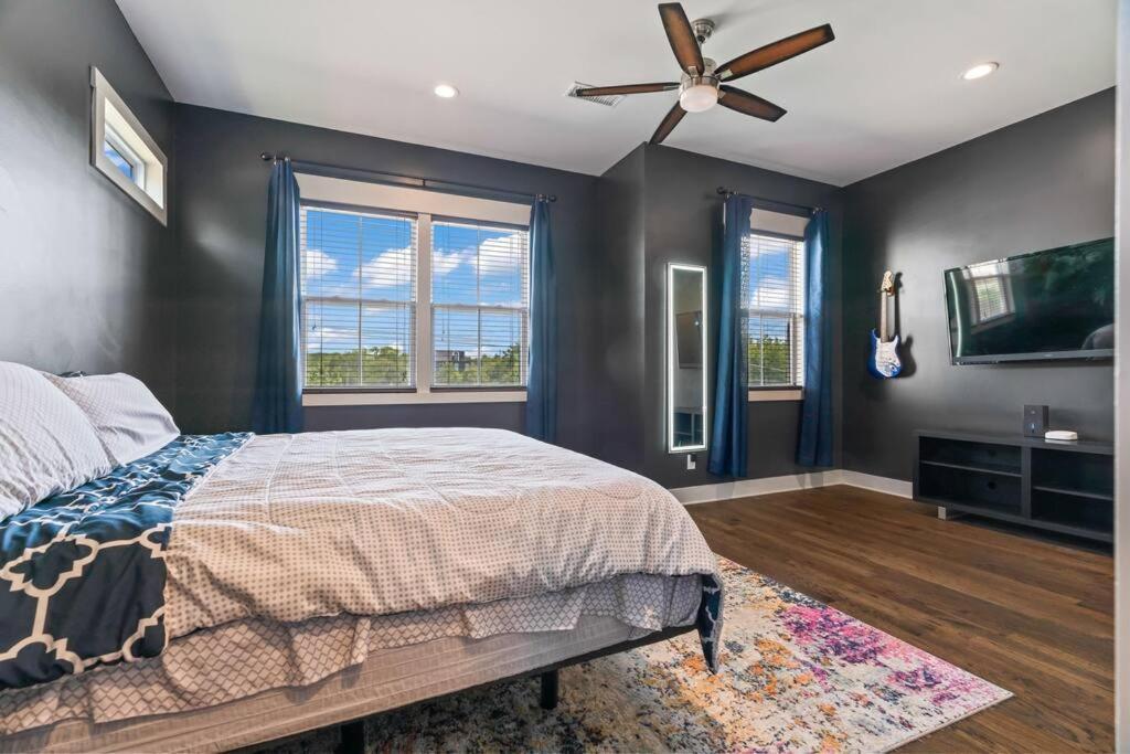 King Bed, Balcony, Covered Patio & Firepit! 8 Minutes From Broadway Nashville Ngoại thất bức ảnh